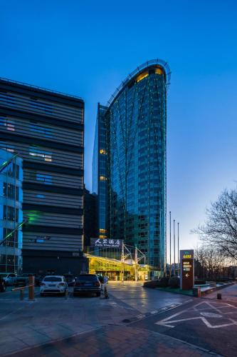Panjiayuan Hotel | Lake View Hotel