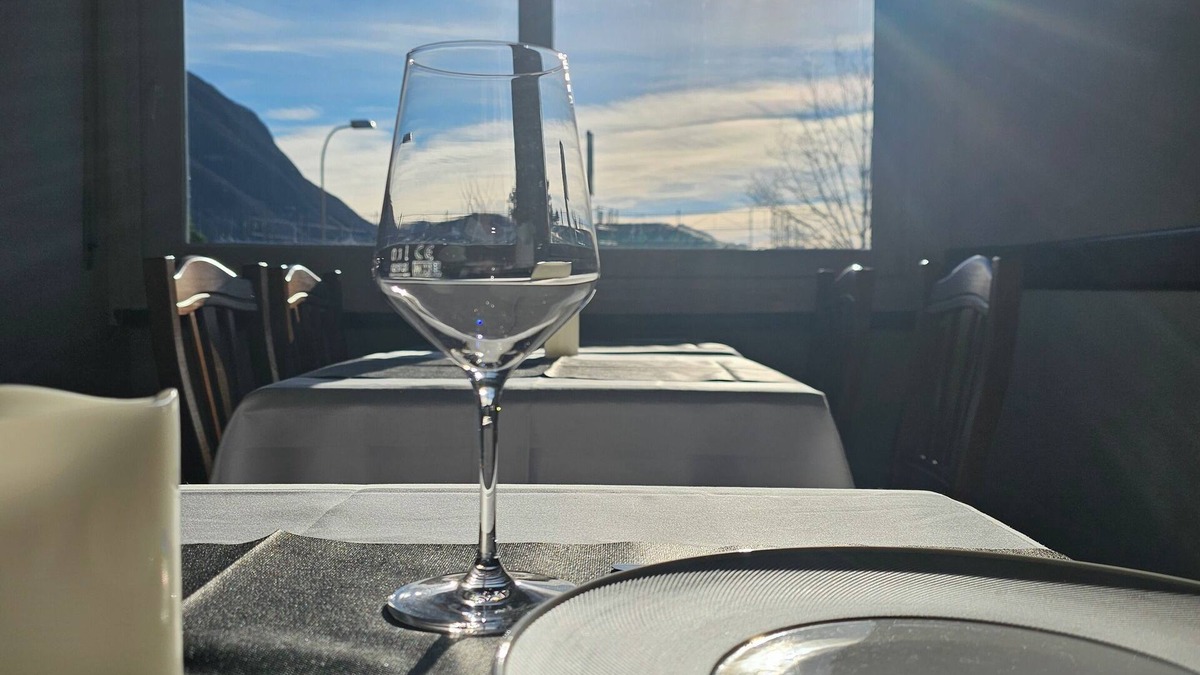 Castagnola House | LAKE VIEW - LAKE VIEW LUGANO Cozy, intimate, pets allowed