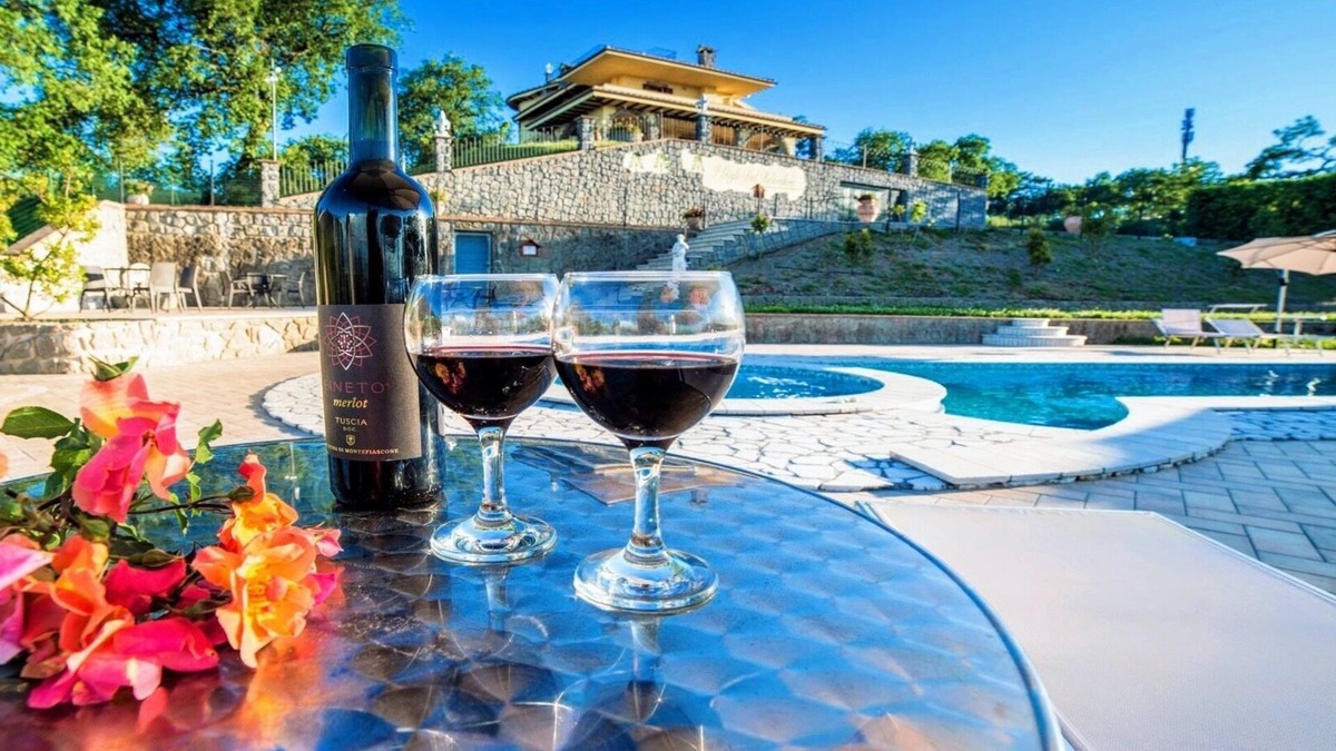 Montefiascone Villa | Lake View Luxury Villa and Pool