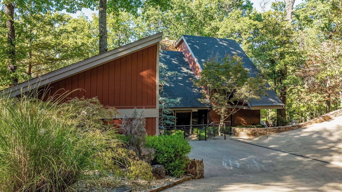 Afton House | Lake-View 'Pelican Point Retreat' in Afton!