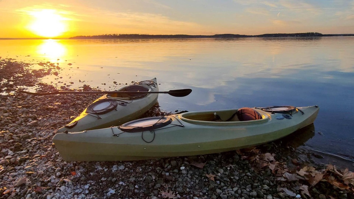 Dennis Cottage | Lake View Summer Escape - 6th Night FREE!