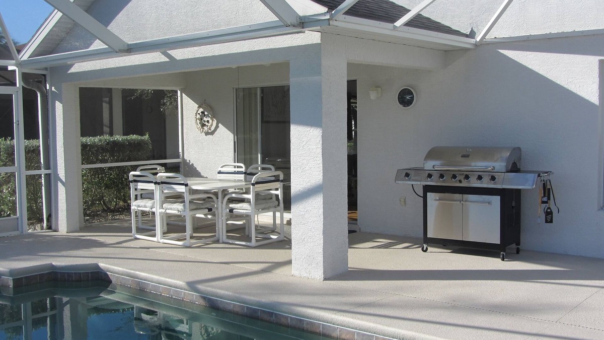 Beachwalk Isles Villa | Lake View Villa With Private Heated South Facing Pool