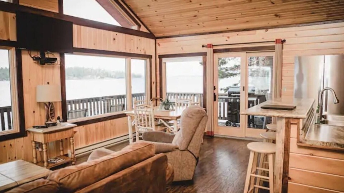 Tupper Lake House | Lakefront Adirondack Escape