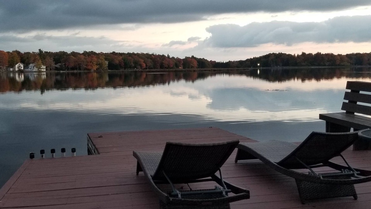 Tobyhanna House | LAKEFRONT,BBQ,10KAYAKS,VACATION,2SUP,gateway,enjoy&relax,RowBoat,Fish