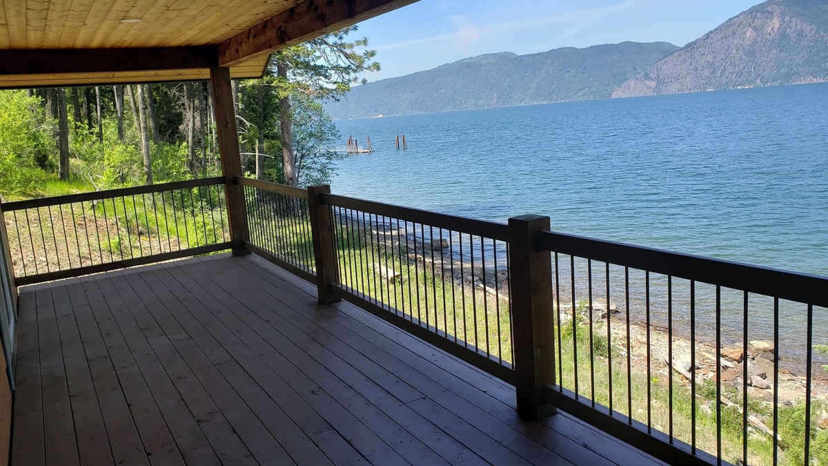 Bayview Cabin | Lakefront Cabin #2-REMOTE, RECOMMEND SUV/TRUCK, PRIMITIVE RD! Lake Pend Oreille