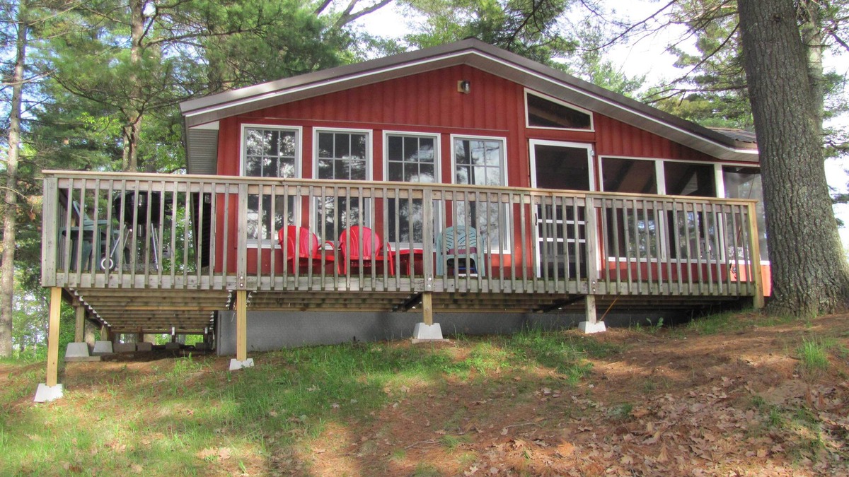 Park Falls Cabin | Lakefront Cabin- Pike Lake Chain - 20 Mins. West of Minocqua