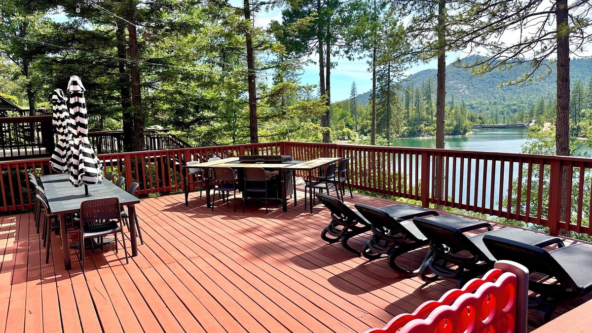 Bass Lake House | Lakefront cabin with private boat launch, with boat slip !