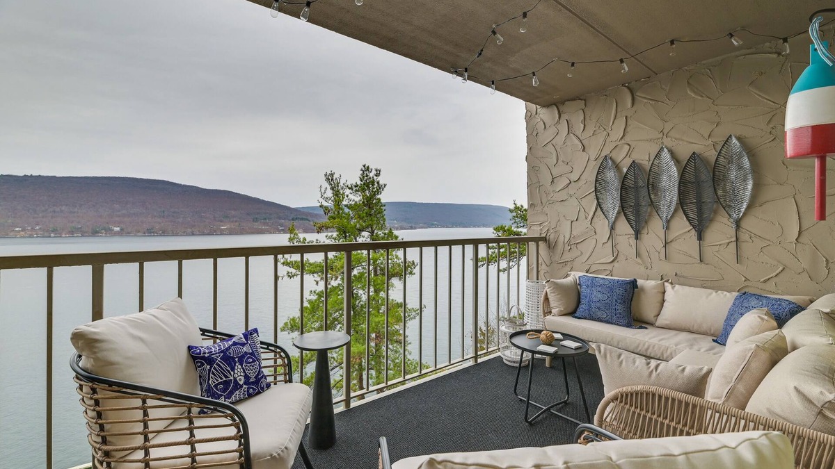 Canandaigua Condo | Lakefront Canandaigua Condo w/Stunning Views