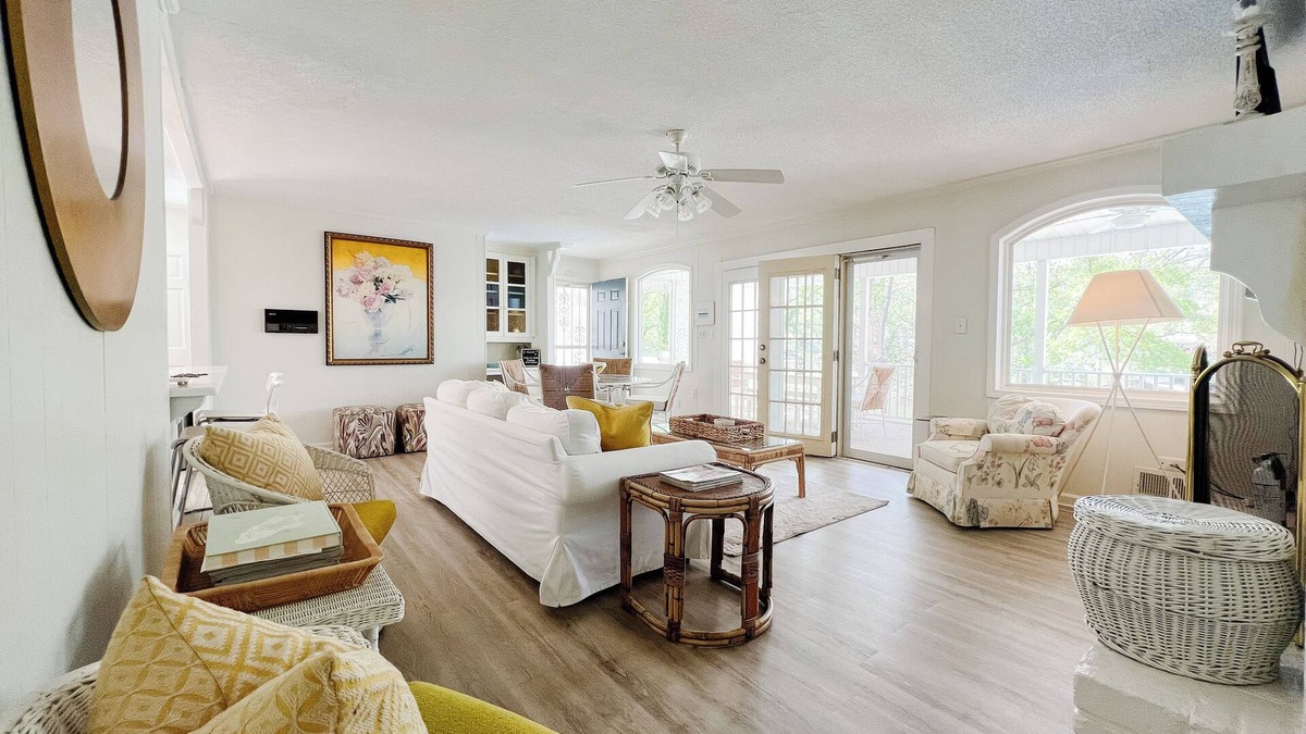 Inman House | Lakefront Cottage with heated pool