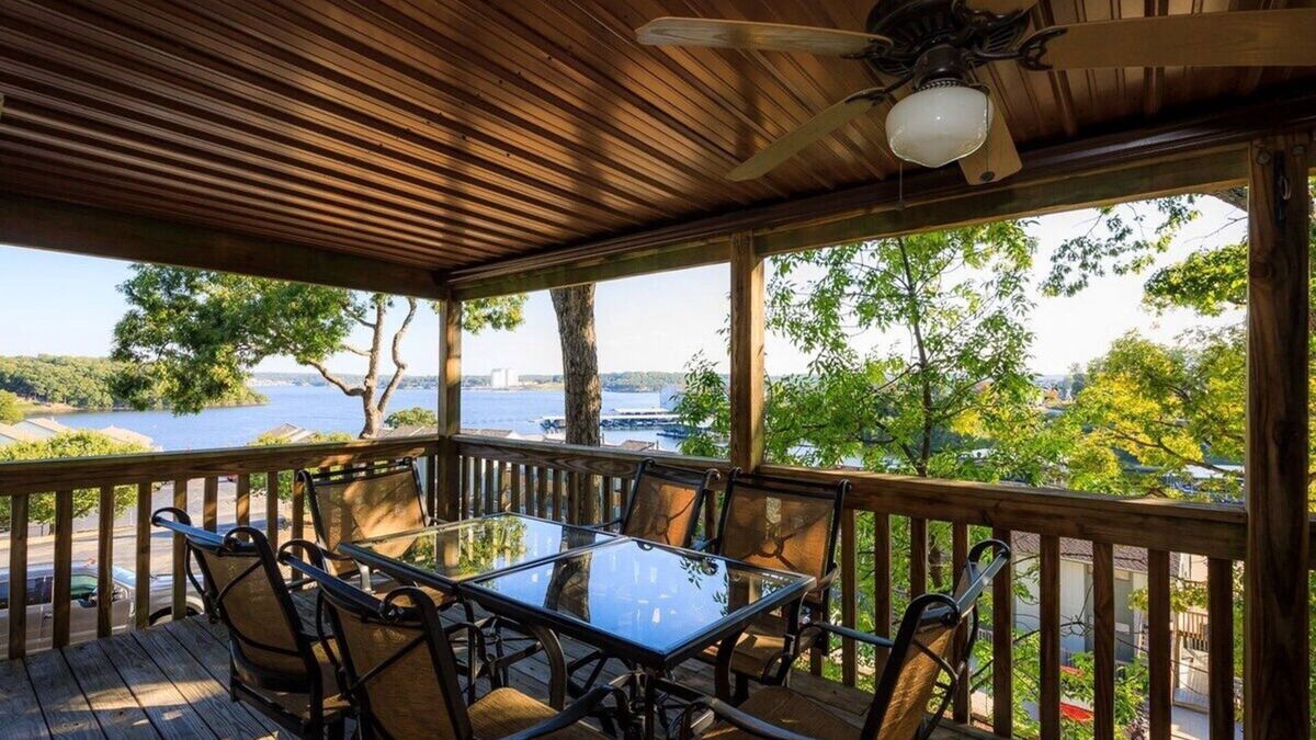 Village of Four Seasons Villa | Lakefront Condo with Indoor Pool