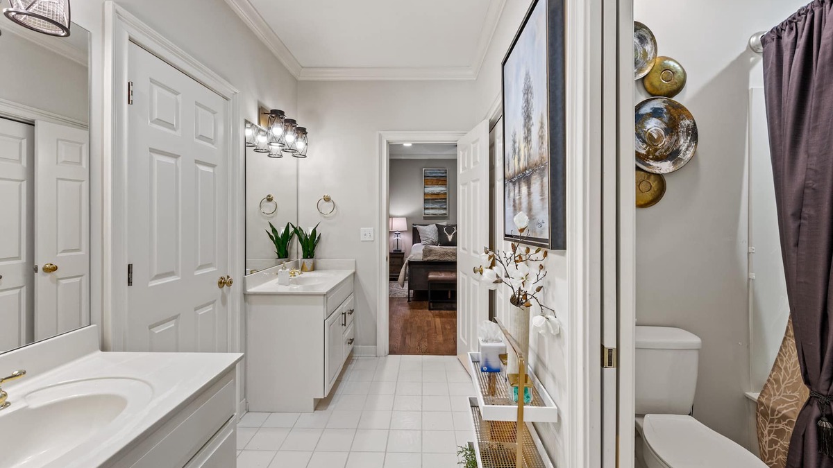 Lake Oconee House | Lakefront Estate - Lake Families Welcome