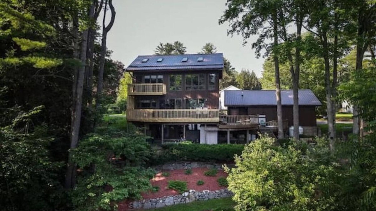 Maryland House | Lakefront, family friendly home-Baseball campers!