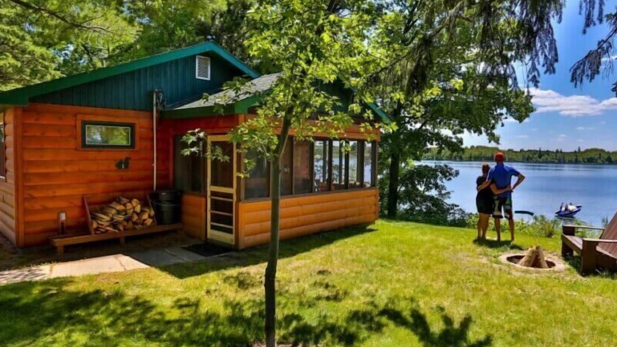 Puposky Cabin | Lakefront Family Retreat - Minutes from Bemidji Activities