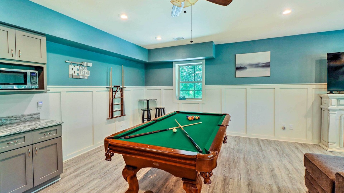 Heber Springs House | Lakefront Family Escape w/Fire Pit & 2 Decks!