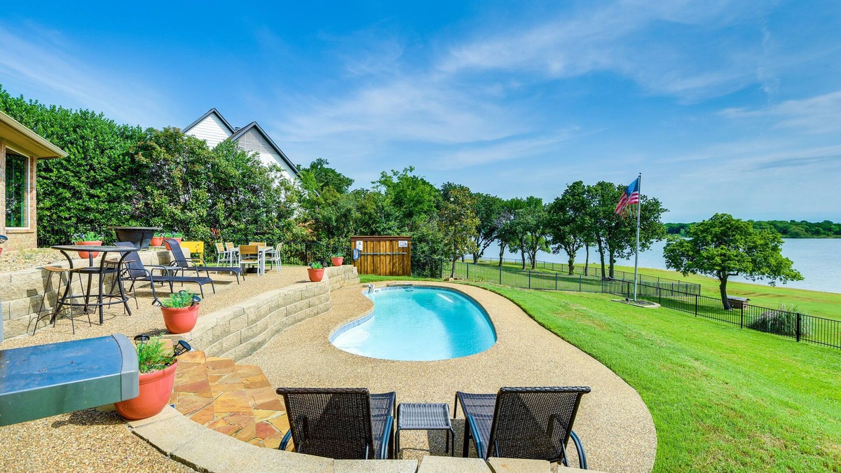 Little Elm House | Lakefront Little Elm Home w/Private Pool!