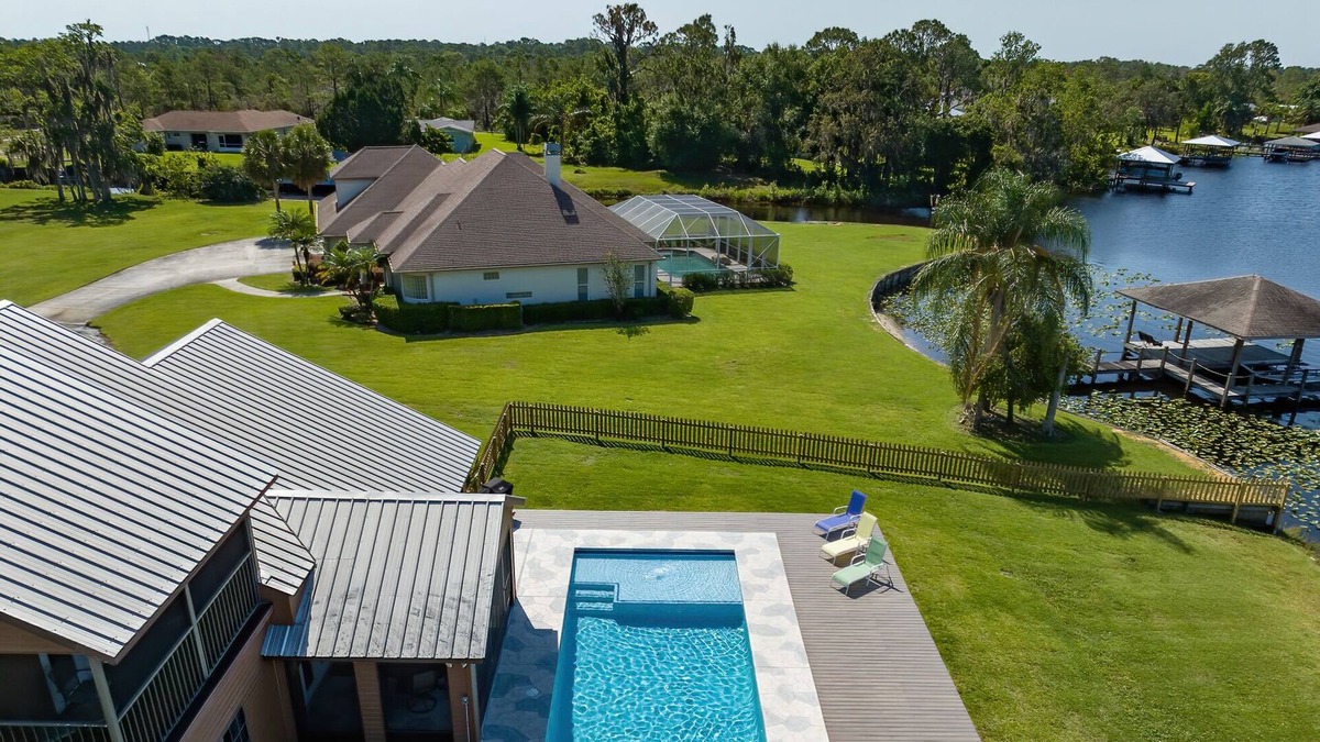 Lake Placid Cabin | Lakefront Lodge with Pool