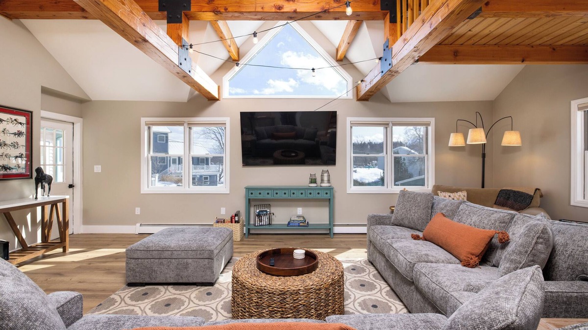 Saratoga Springs House | Lakefront Luxury at Stony Pointe. Private lake access.