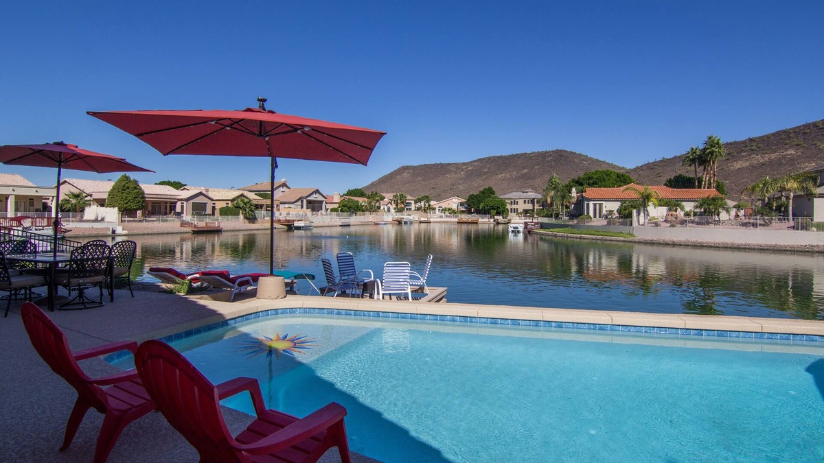 Arrowhead Lakes House | Lakefront Luxury Home Has Everything You Desire! Your Greatest Vacation EVER!