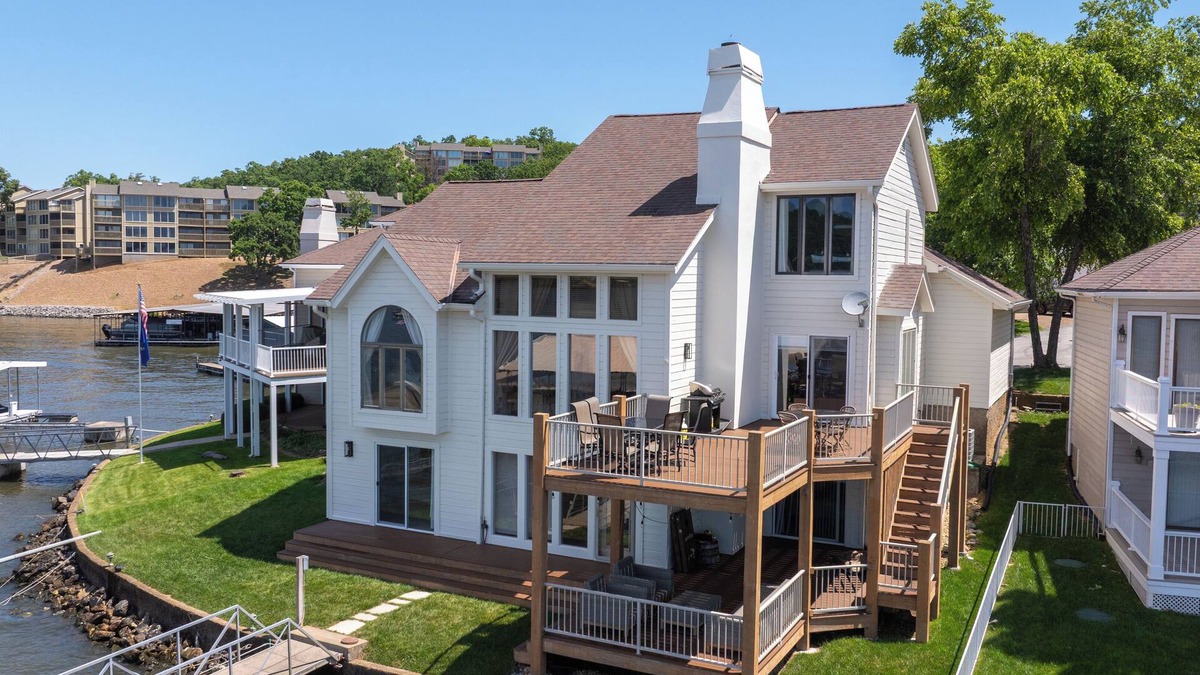 Lake of the Ozarks House | Lakefront Luxury - Private Dock - 2 Spacious Decks - Heart of the Lake!