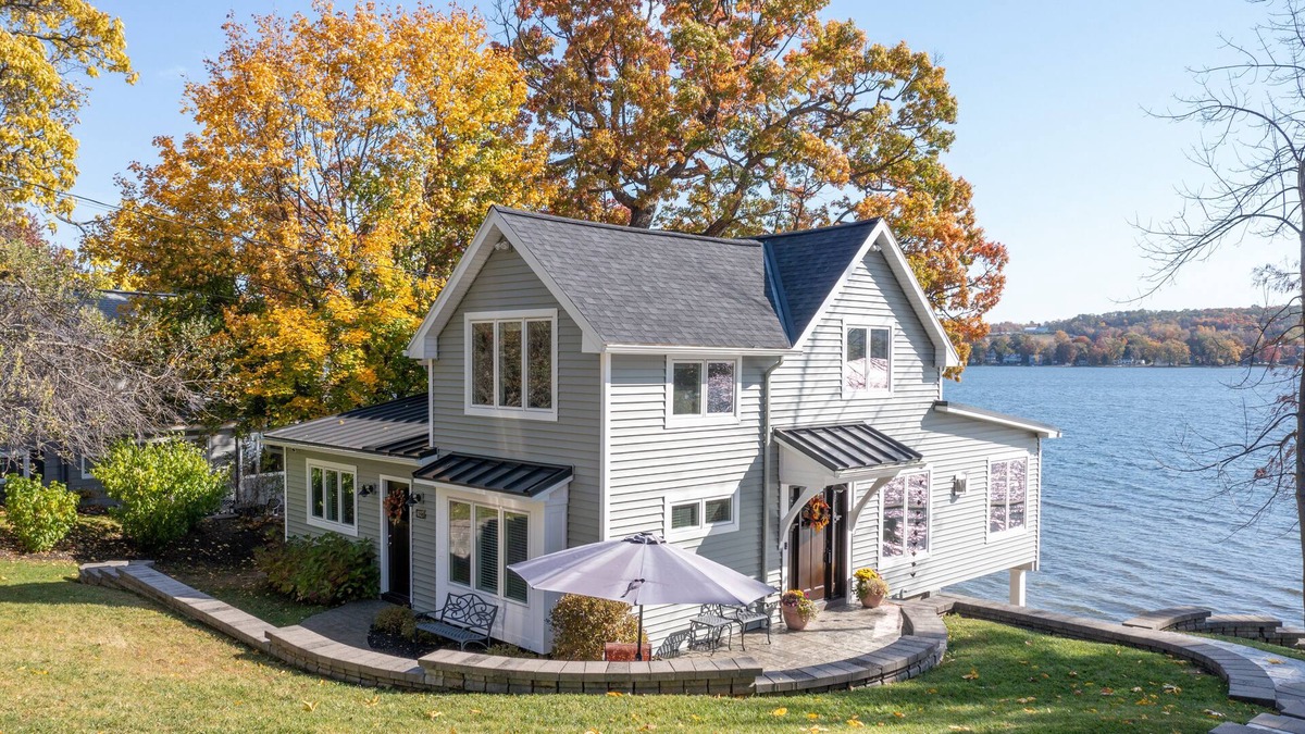 Geneseo House | Lakefront luxury with Cottage Charm