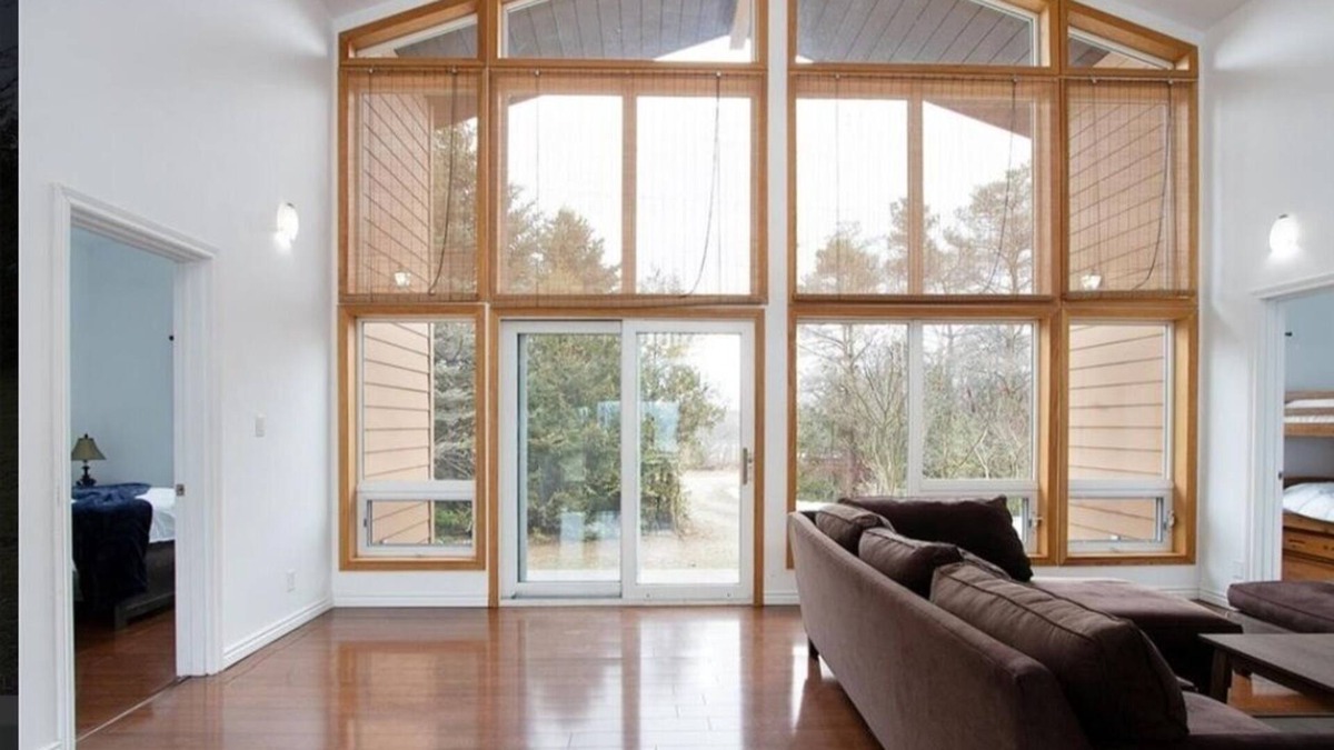 Ashfield-Colborne-Wawanosh Cottage | Lakefront Majestic Getaway with Hot Tub!!