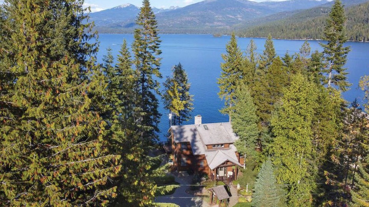 Nordman House | Lakefront Private Home with Boathouse at Priest Lake