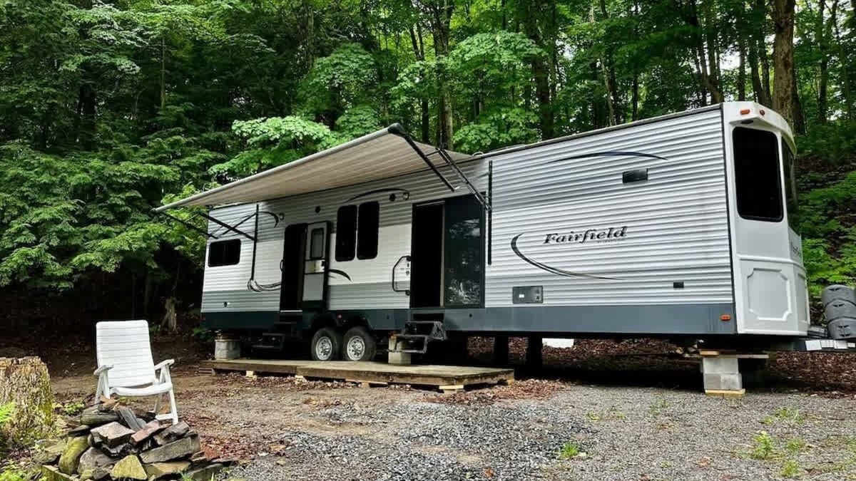 Parry Sound House | Lakefront RV Cottage in Parry Sound #18