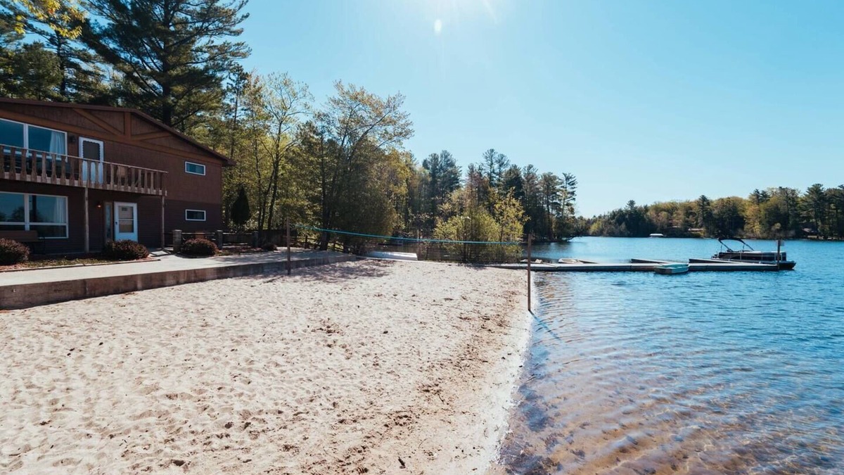 Mayfield Condo | Lakefront | Sandy Beach | Spider Lake Rentals