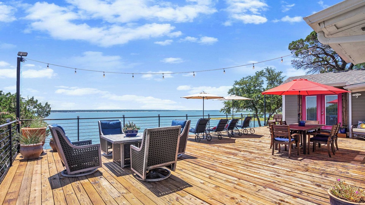 Lake Whitney House | Lakefront Sunset Views