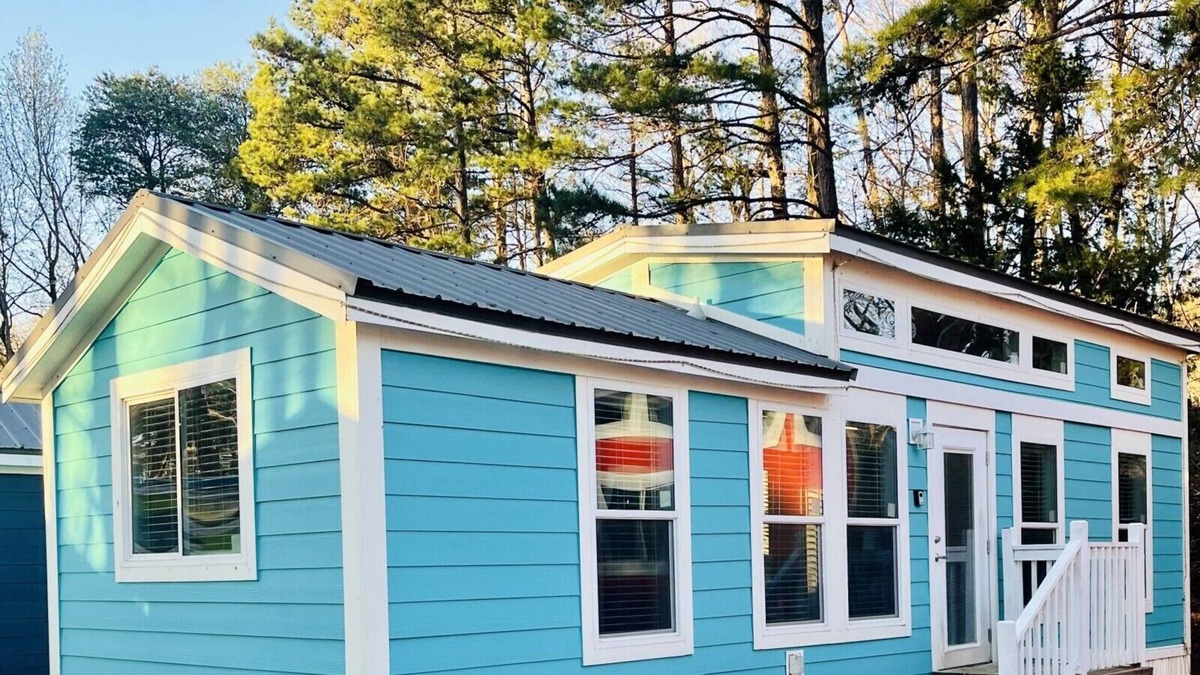 Steele Creek Cabin | Lakefront Two Bedroom Cabin #36