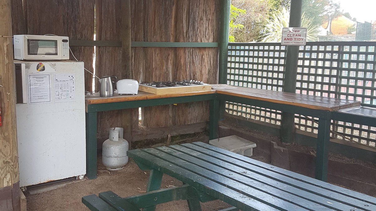 Kalimna RV Rental | Lakes Caravilla Caravan Park