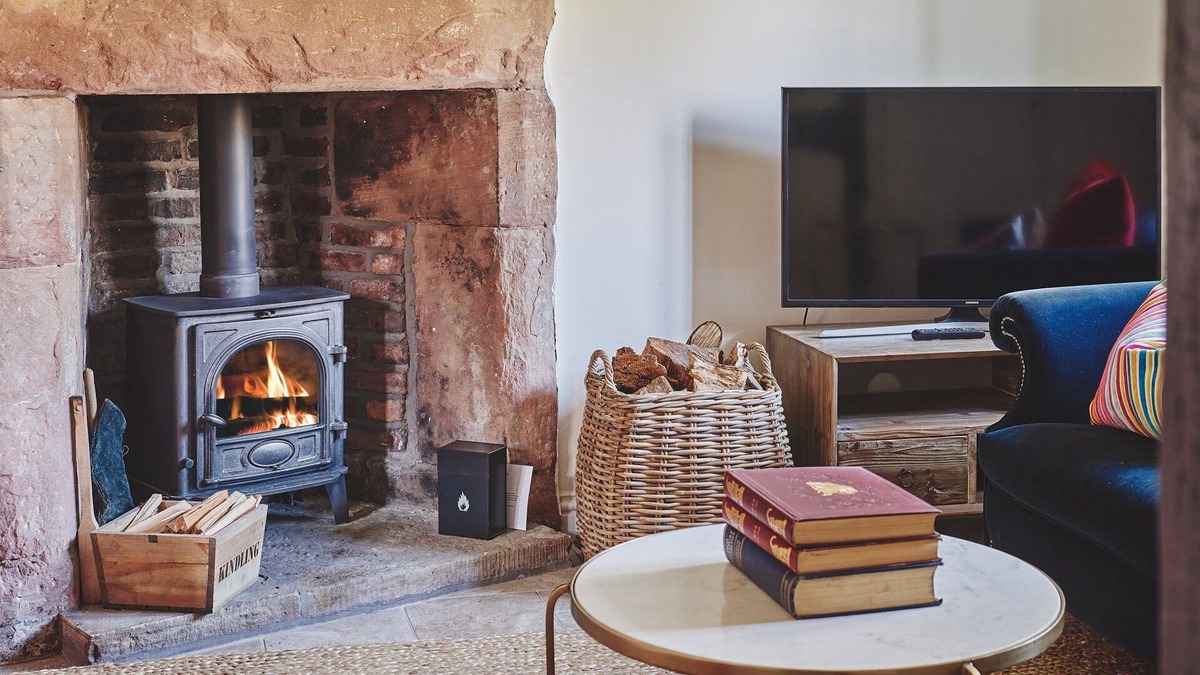Nantwich Apartment | Lakeside Cottage - Luxury Cottages