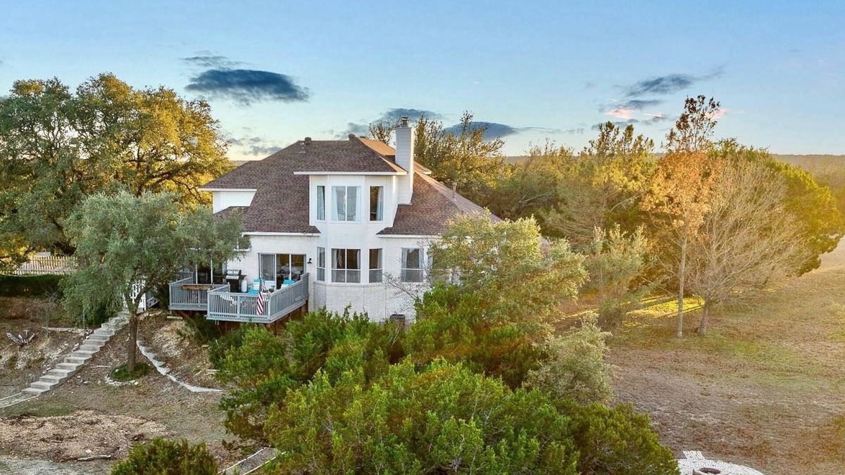 Morgan House | Lakeside Retreat on Lake Whitney | Game Room, Hammock Area | Family-Friendly Fun