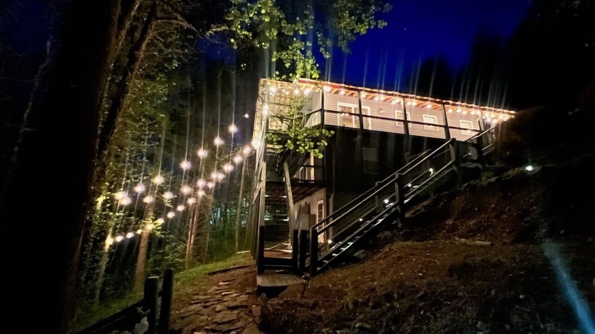 Smithville Ski Chalet | Lakeside Treehouse Near Center Hill Lake