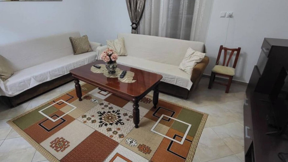 Udenisht Apartment | Lakeside View Apartment