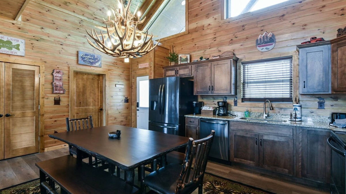 Branson Cedars House | Laketime Lodge - Premium Cabin | 2 Bed, 2 Bath