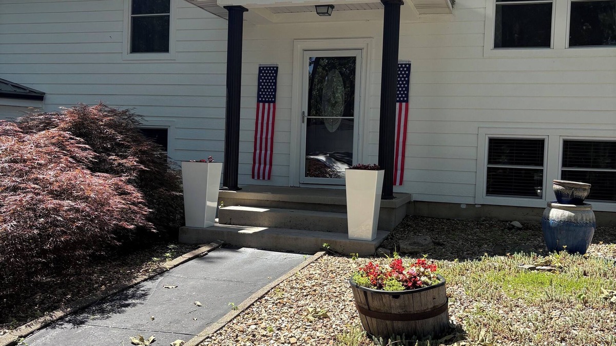 Shell Knob House | Lakeview Family Home Getaway, Near Bridge, Great Location!