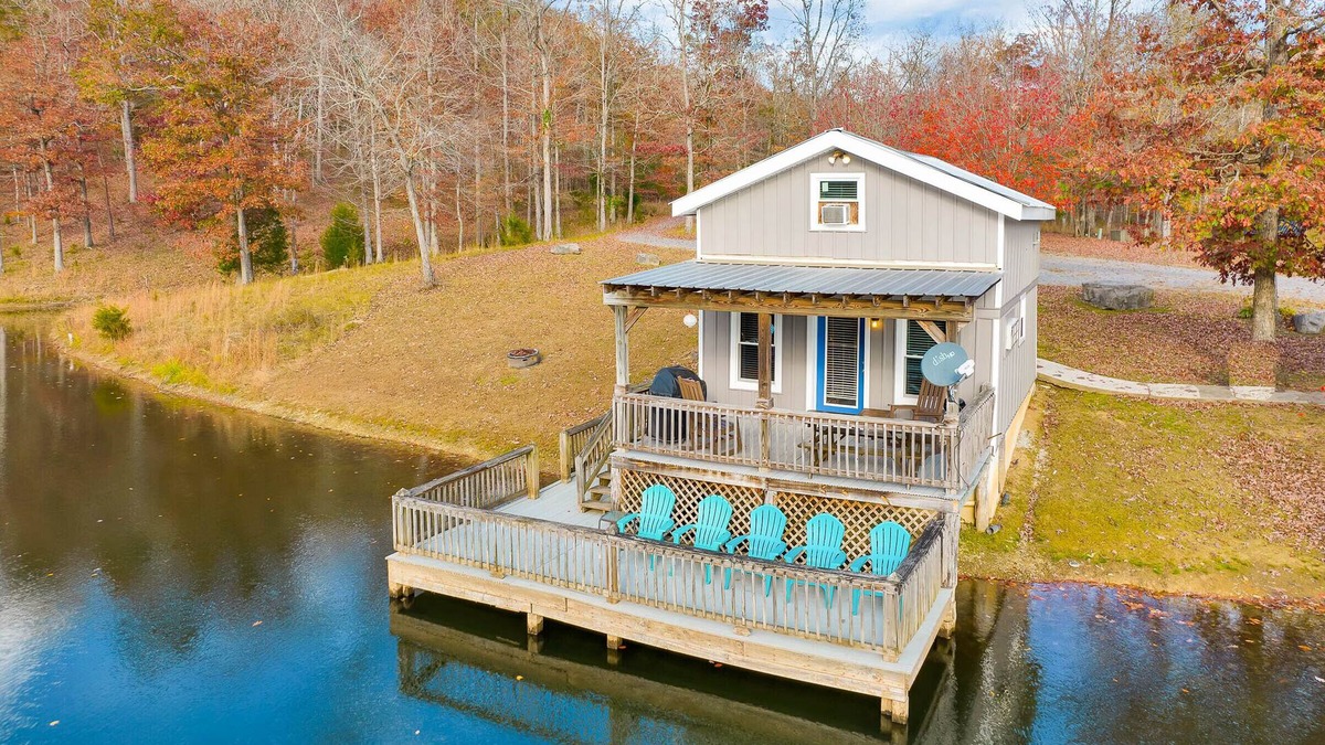 Rising Fawn Cabin | Lakeview Fishing Cabin