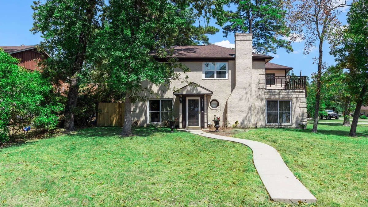 Indian Shores House | Lakeview Getaway