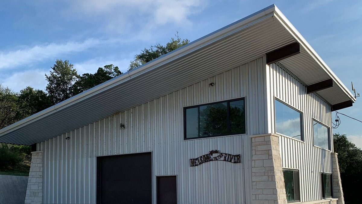 Oatmeal House | LAKEVIEW House