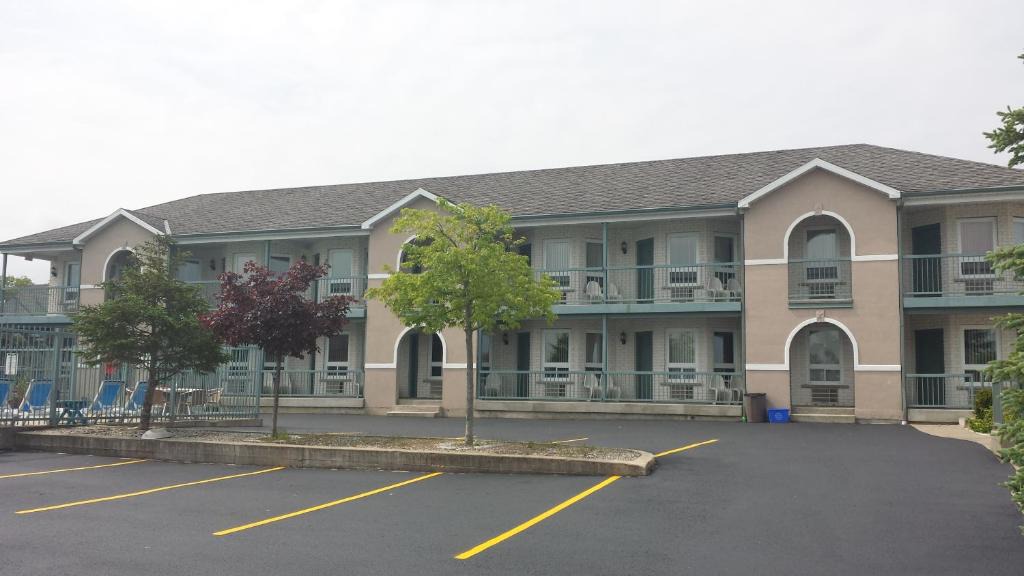 Wasaga Beach Hotel | Lakeview Resort Motel