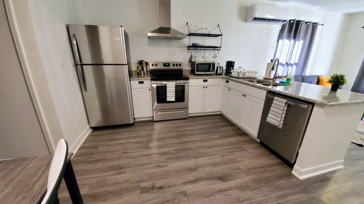 Durham Apartment | Lakewood Lyon Park Renovated Cottage Near Duke 26B