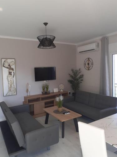 Fternon Apartment | Lakis house