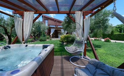 Thermi Villa | Lakkia - Wooden Residence