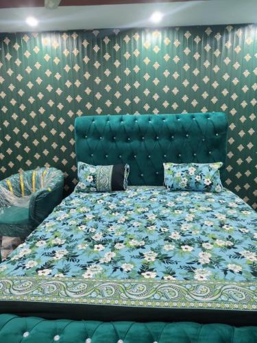 Lahore Hotel | LAkshmi Inn Hotel