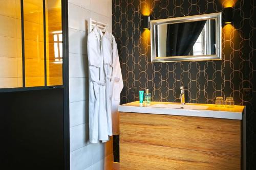 Quimper Bed & Breakfast | Lala Saul