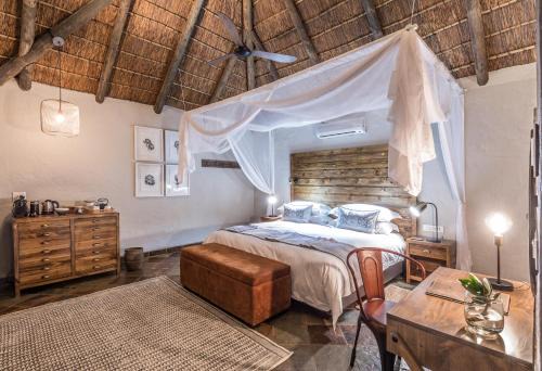 Sidbury Hotel | Lalibela Game Reserve - Inzolo Lodge
