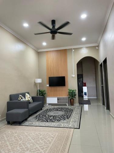 Temerloh House | Laman Bangau Temerloh