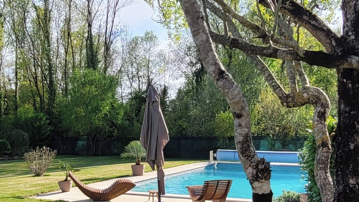 Prignac House | Lambernière 2 - Stone cottage in the heart of the Charente countryside