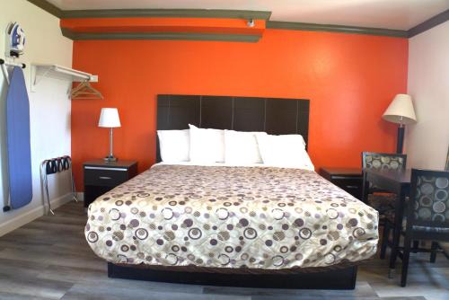 Whittier Hotel | Lambert Inn